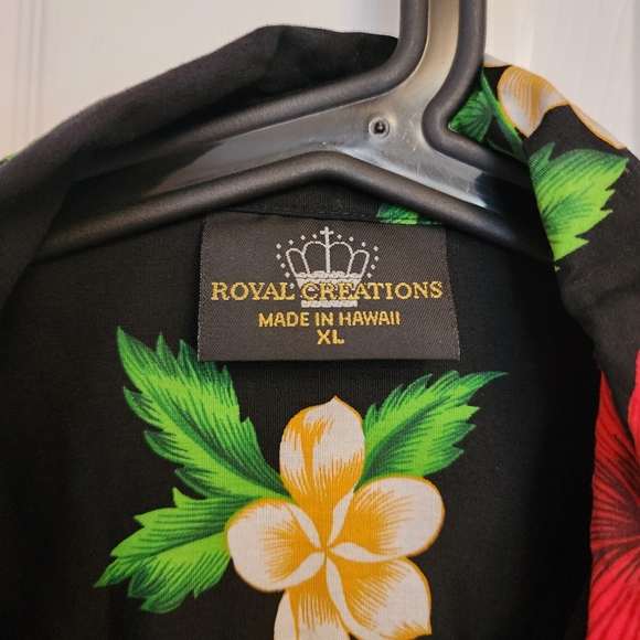 Royal Hawaiian Creations XL Blk Red Orange Hibiscus Flowers Hawaiian Aloha Shirt - Picture 5 of 6